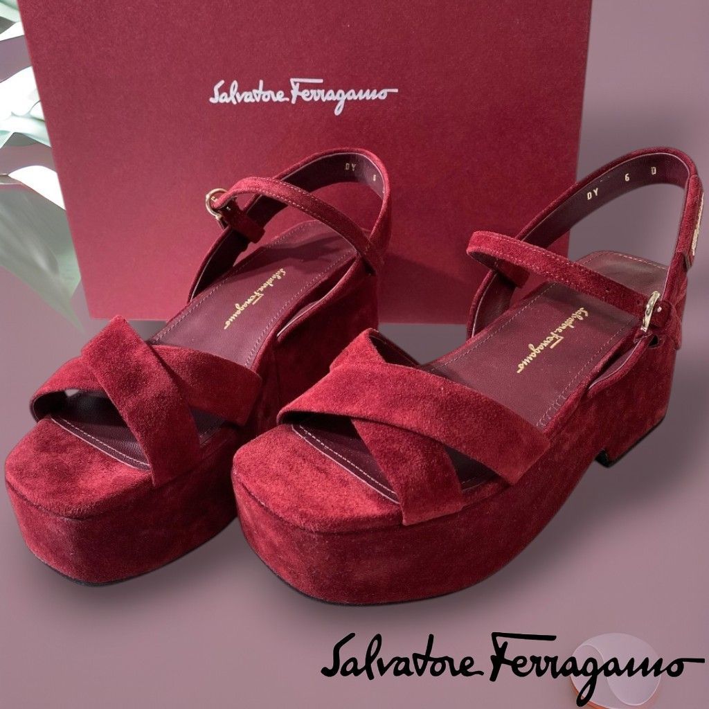 Salvatore Ferragamo サルヴァトーレ・フェラガモ イタリア製 ELENY エレニー プラットフォームソール ブロックヒール ハイヒール 厚底 ストラップ スウェード サンダル 0745207 定9.9万 ダークレッド▲050▼60515m02
