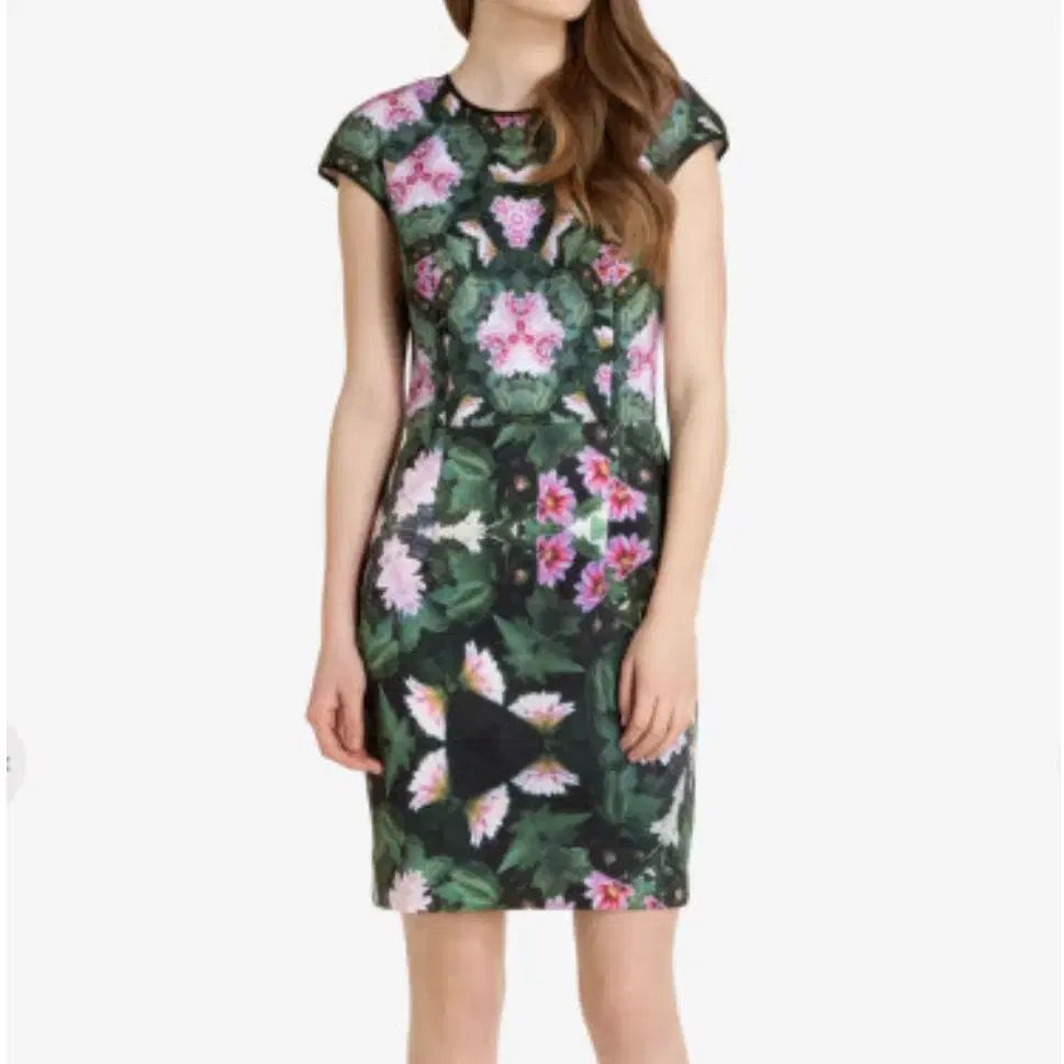 テッドベイカー(TED BAKER) ナチュラル キングダム ジオ ONE PIECE 44