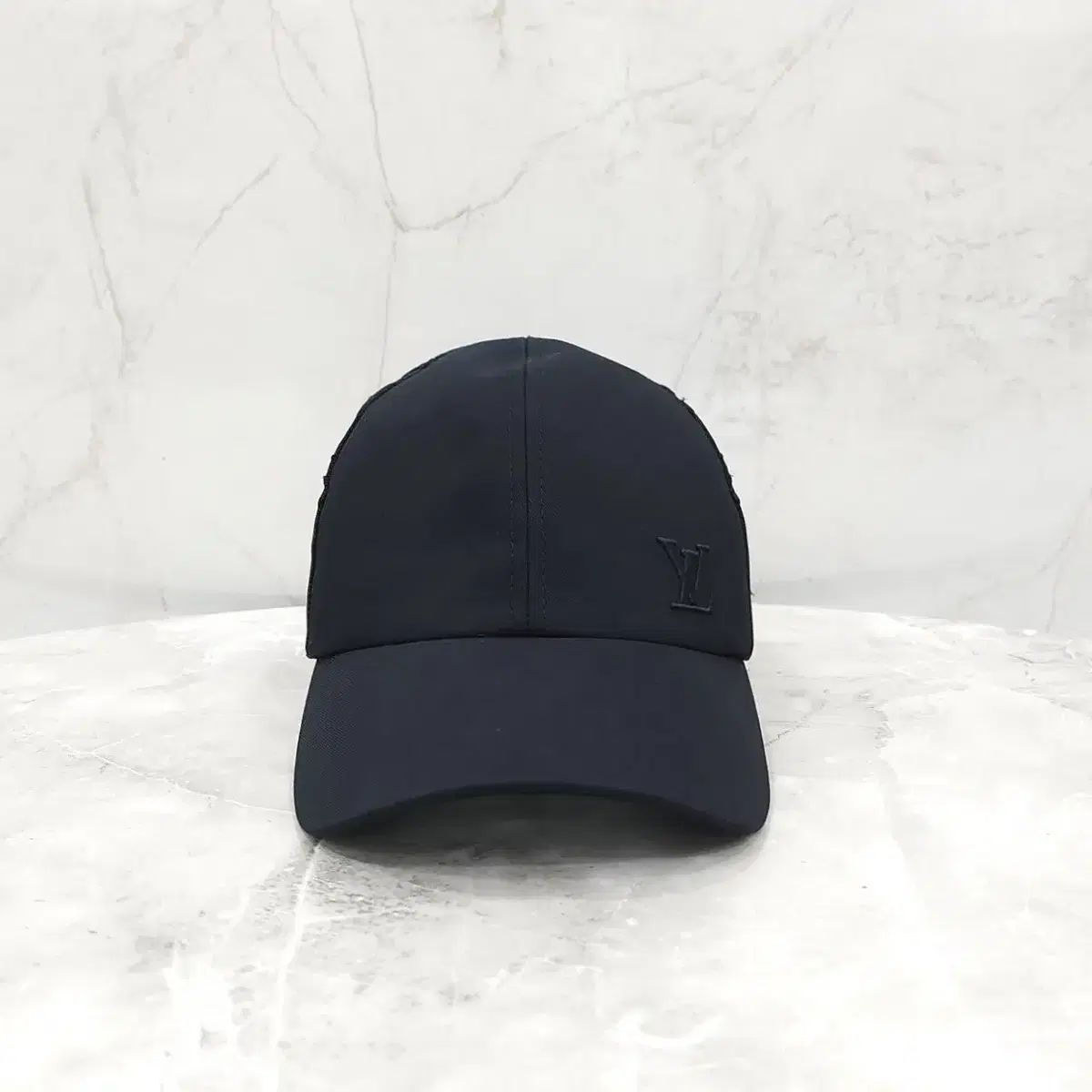 Louis Vuitton LV モノグラム メッシュ ベースボール キャップ ブラック XL M77116