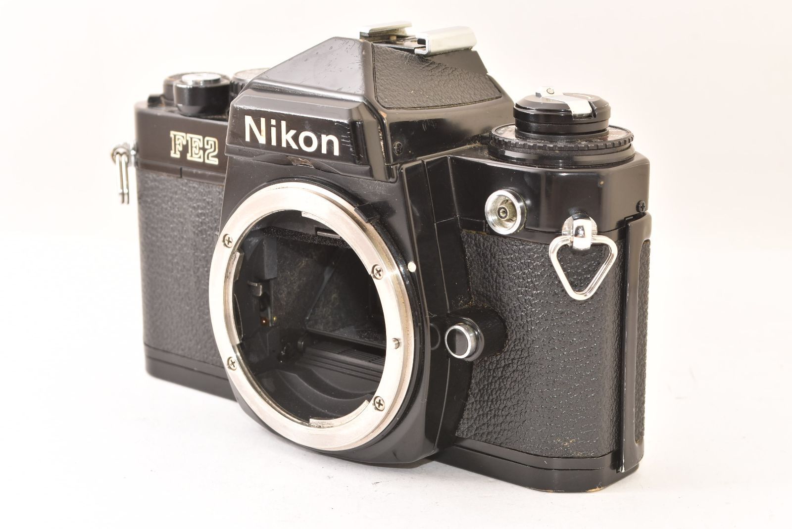 Nikon FE2 本体 フィルム一眼レフカメラ（ジャンク） Nikon ニコン FE2 一眼レフ フィルムカメラ ジャンク 100mm F2.8