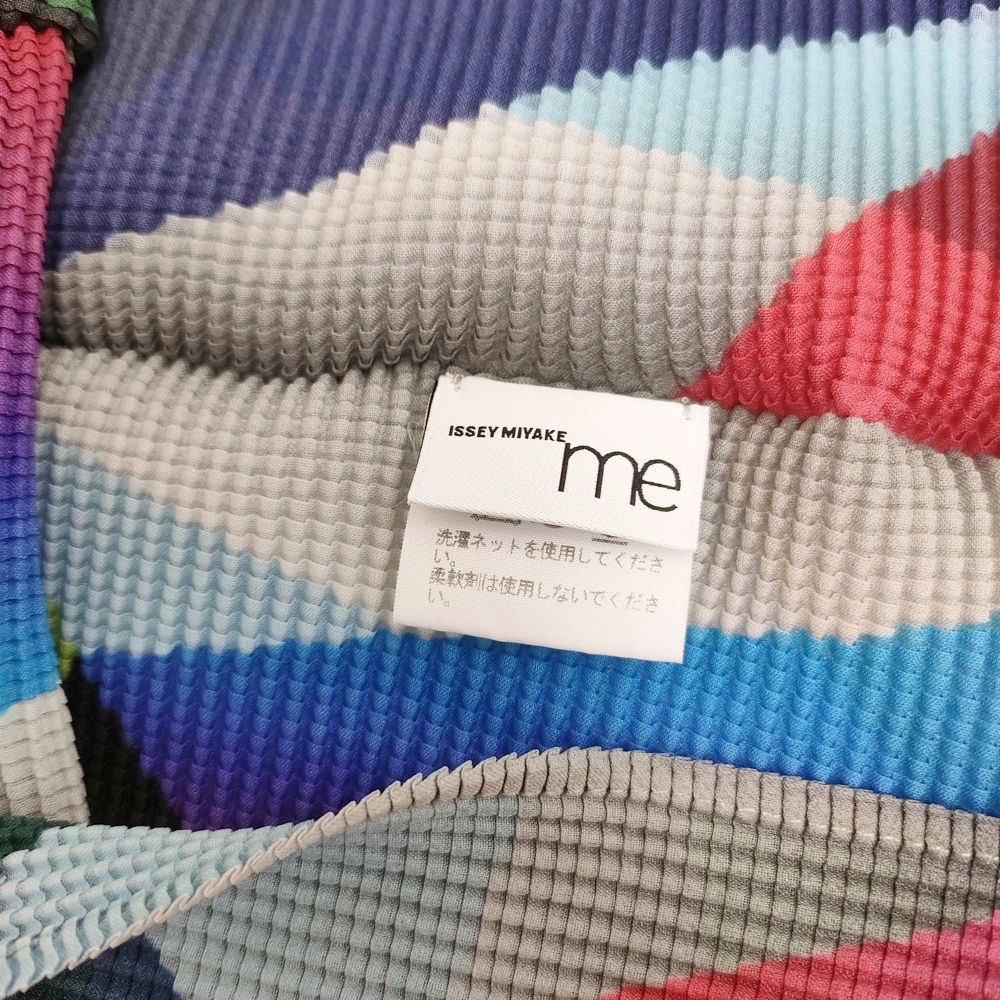 me ISSEY MIYAKE プリーツ マルチカラー ハイネック MI93FK135 半袖