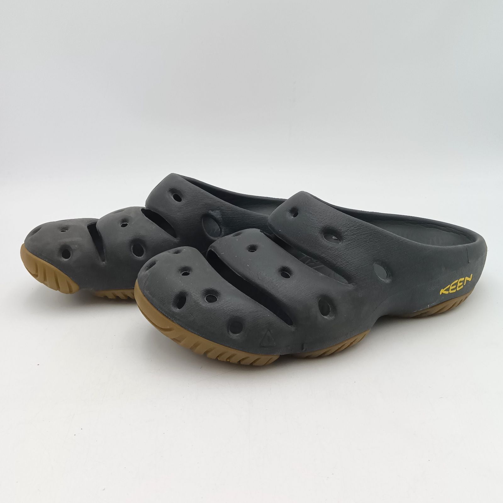 KEEN キーン YOGUI ヨギ クロッグサンダル メンズ M9/W11 27cm 黒 ブラック E-13-4