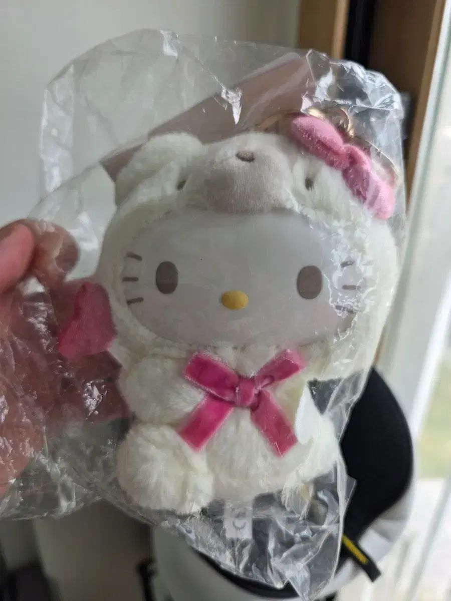 サンリオ エンジェル ハローキティ くま ぬいぐるみ キーホルダー