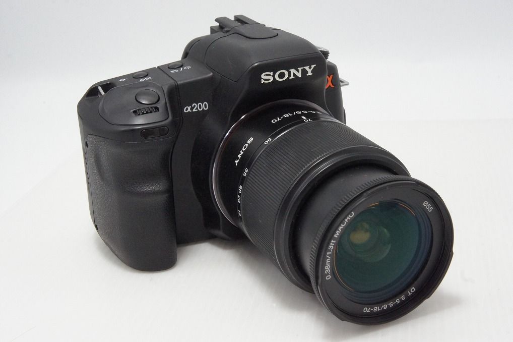 美品 SONY ソニー α200 レンズキット DSLR-A200K (DT 18-70mm F3.5-5.6