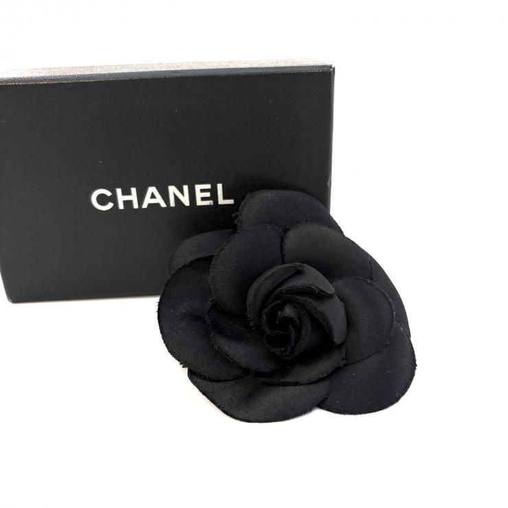 シャネル CHANEL コサージュ ブラック カメリア ブローチ サテン【鑑定済み】正規品