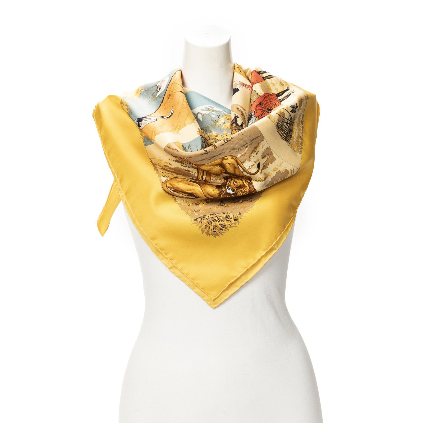 [中古] HERMES エルメススカーフ黄色、茶色、水色100% ツイルシルクA
