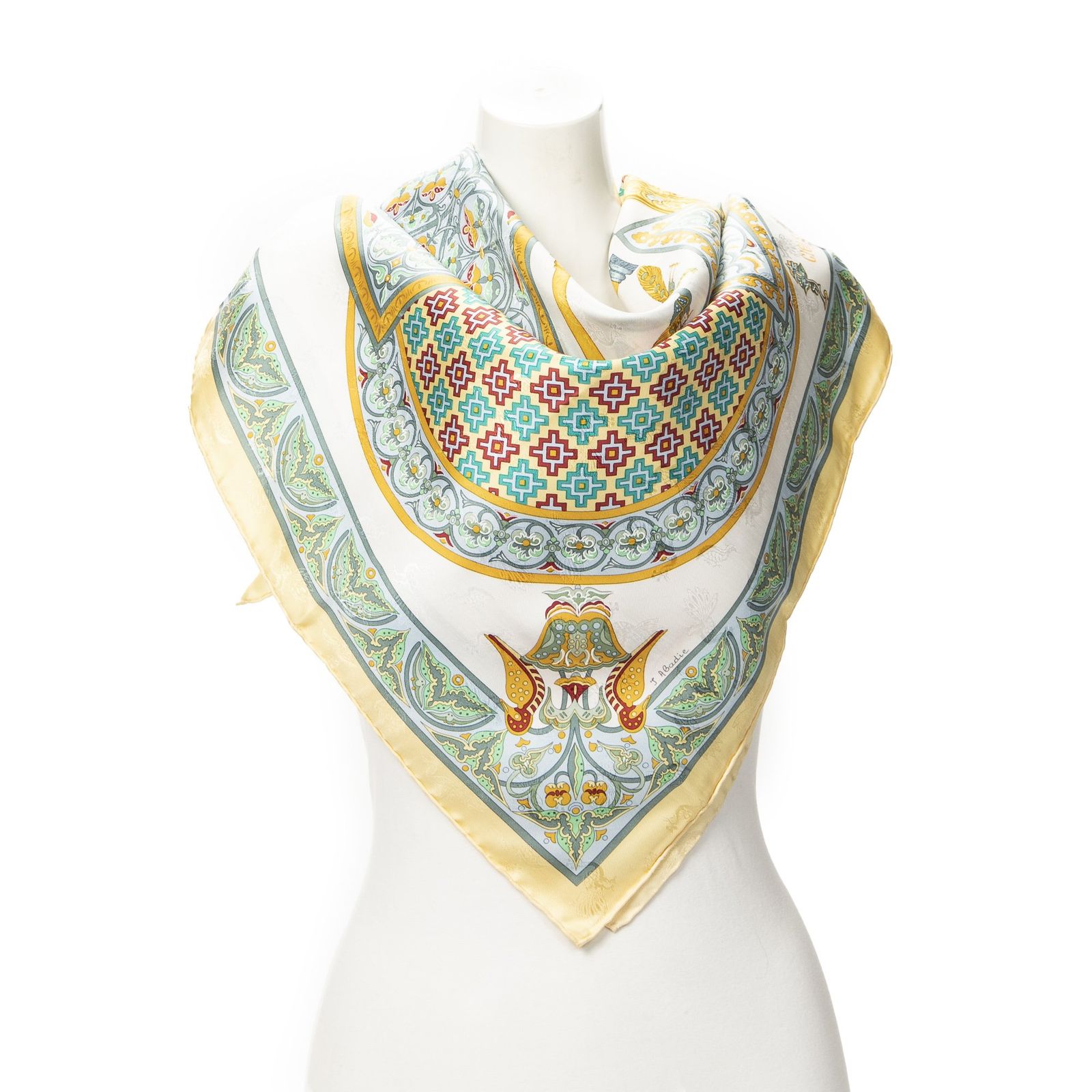 [中古] HERMES エルメススカーフ緑100% ジャカードシルクA