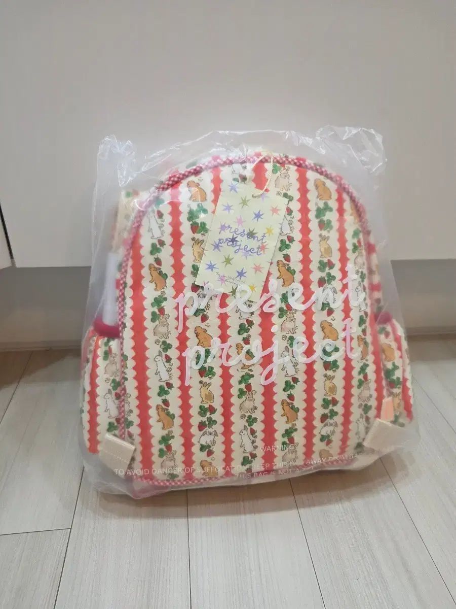 プレゼントプロジェクト レッドBUNNY LITTLEバックパック 新品