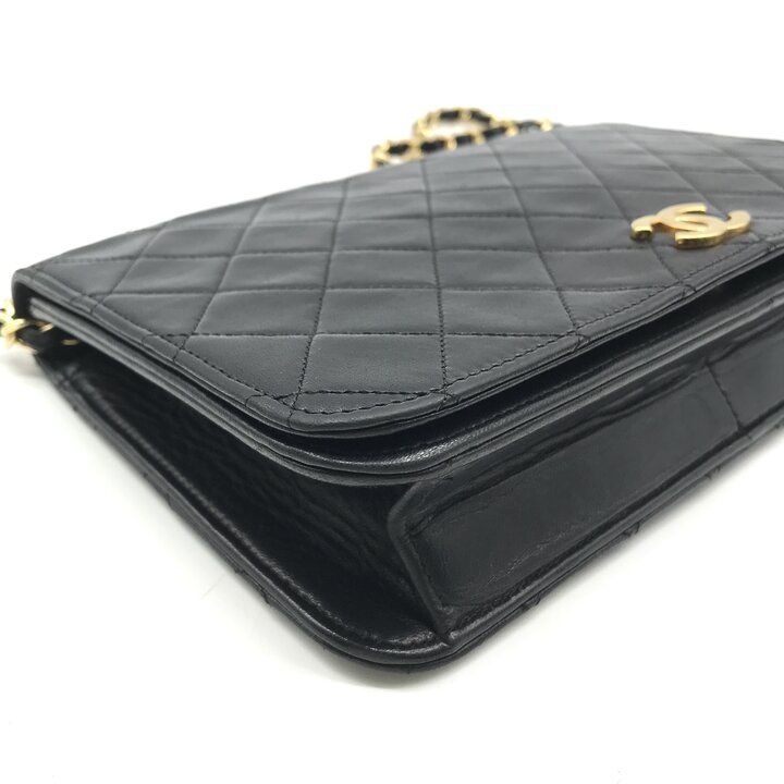 良品 CHANEL シャネル ココマーク マトラッセ プッシュロック レザー