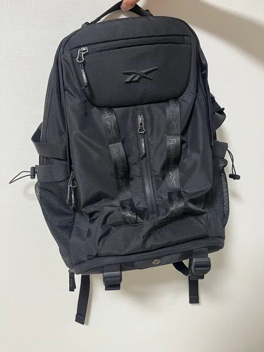 リーボック ブラック バックパック