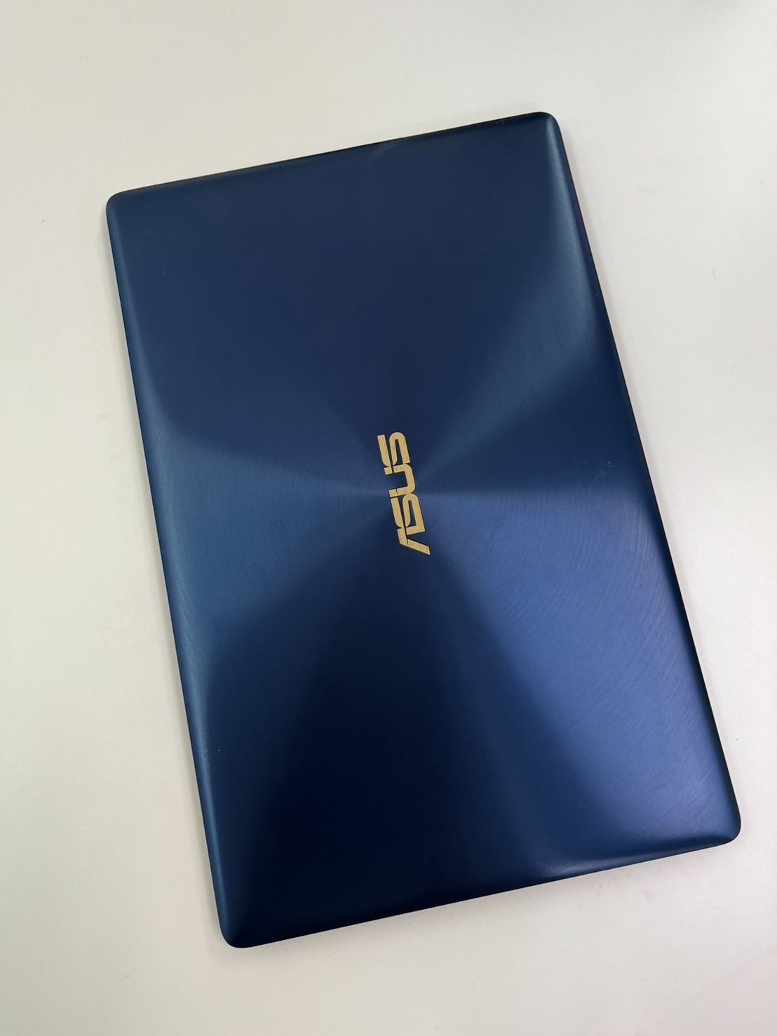 ASUS Zenbook3 UX390u i7/16GB/SSD512GB 中古 - メルカリ