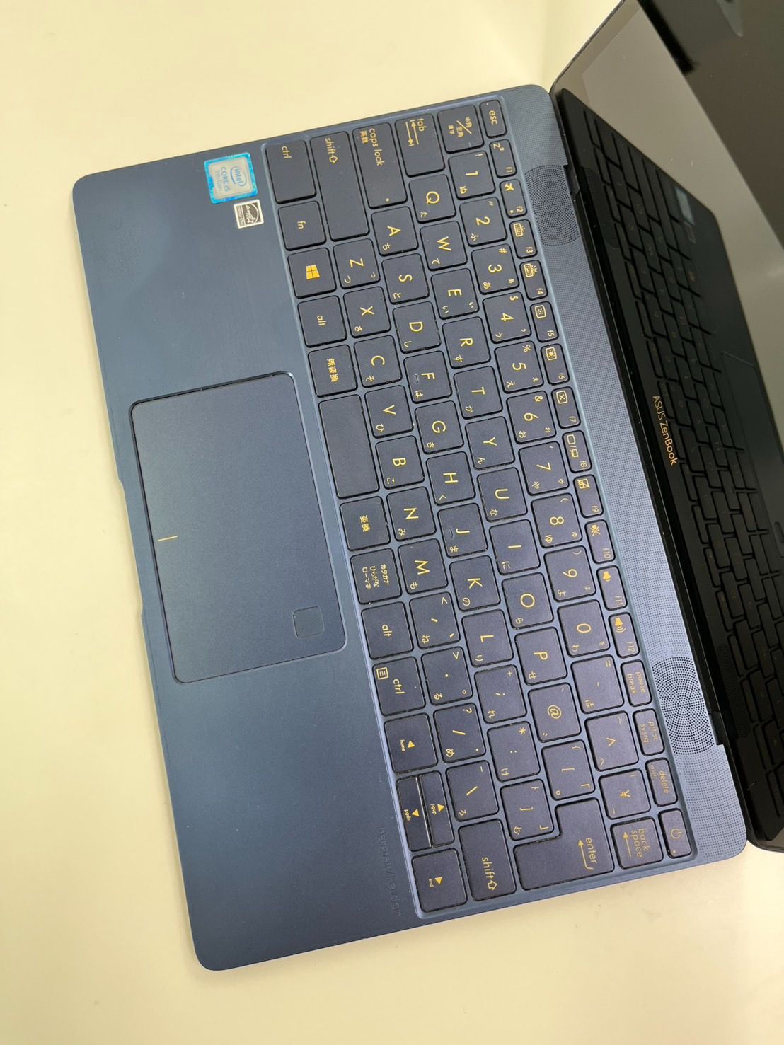 ASUS Zenbook3 UX390u i7/16GB/SSD512GB 中古 - メルカリ