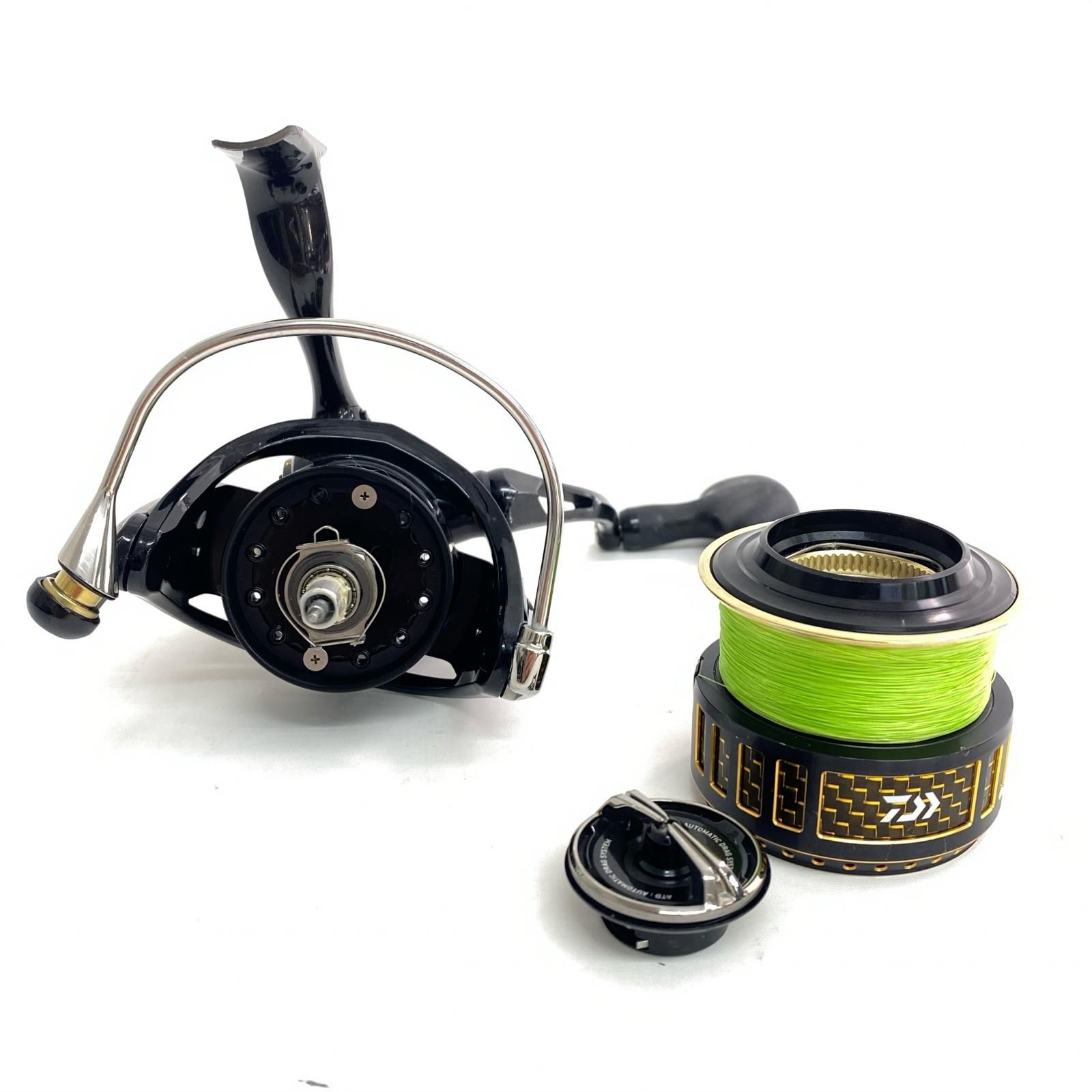 DAIWA ダイワ スピニングリール 17 morethan モアザン 3012H 本体のみ
