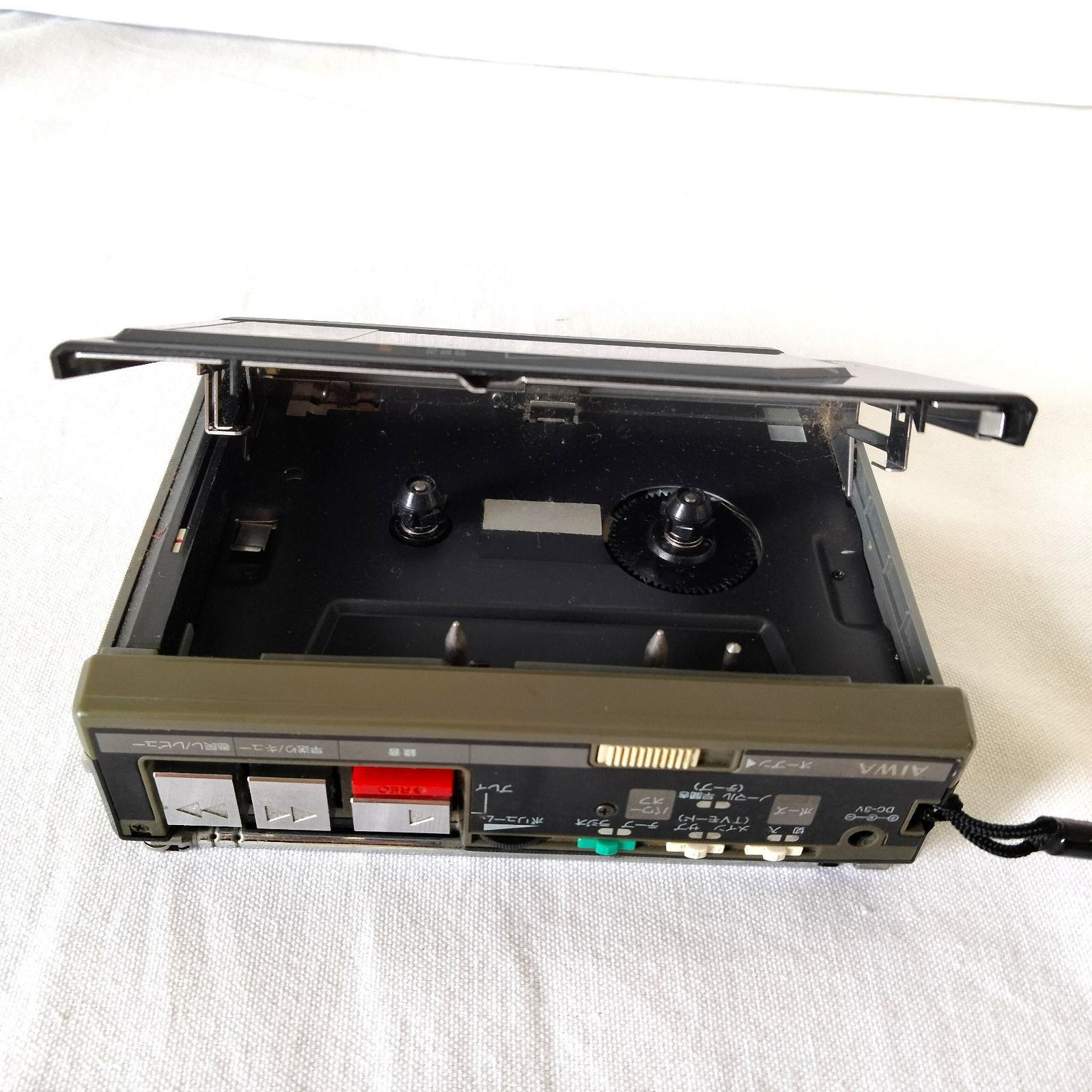 ポータブルラジオ/TV/ラジオカセットまとめ売りジャンク品 ジャンク品】AIWA TR-8 ポータブルラジオカセットレコーダー - メルカリ