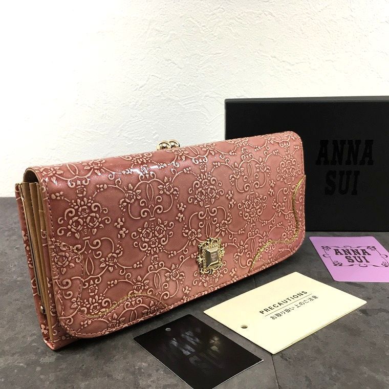 送料込み！ 極美品 ANNASUI 長財布 エナメルレザー ピンク 箱付き 211