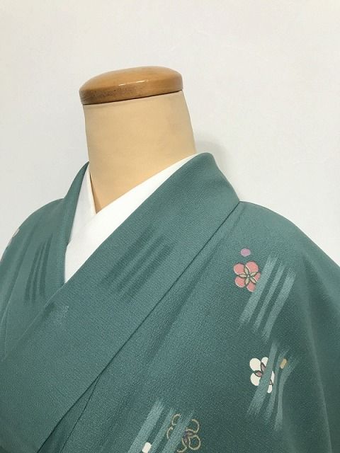 【中古】Mサイズ 小紋 化繊 青緑地に小花模様