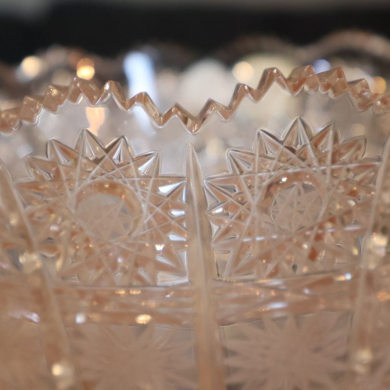 BOHEMIA ボヘミア CRYSTAL クリスタルグラス PK500 フラワーベース 花瓶 ガラス チェコ ガラス工芸品 箱付き エレガント