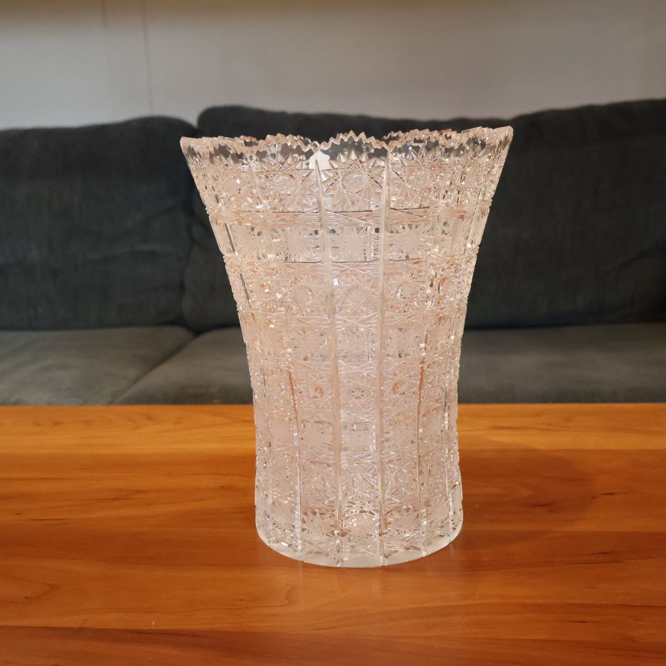 BOHEMIA ボヘミア CRYSTAL クリスタルグラス PK500 フラワーベース 花瓶 ガラス チェコ ガラス工芸品 箱付き エレガント