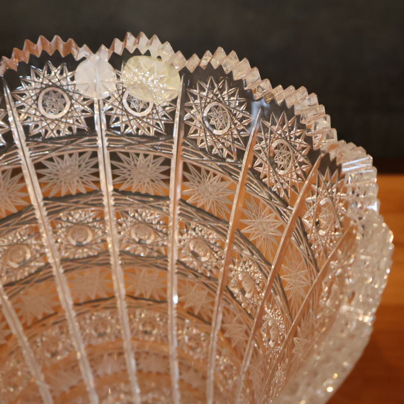 BOHEMIA ボヘミア CRYSTAL クリスタルグラス PK500 フラワーベース 花瓶 ガラス チェコ ガラス工芸品 箱付き エレガント