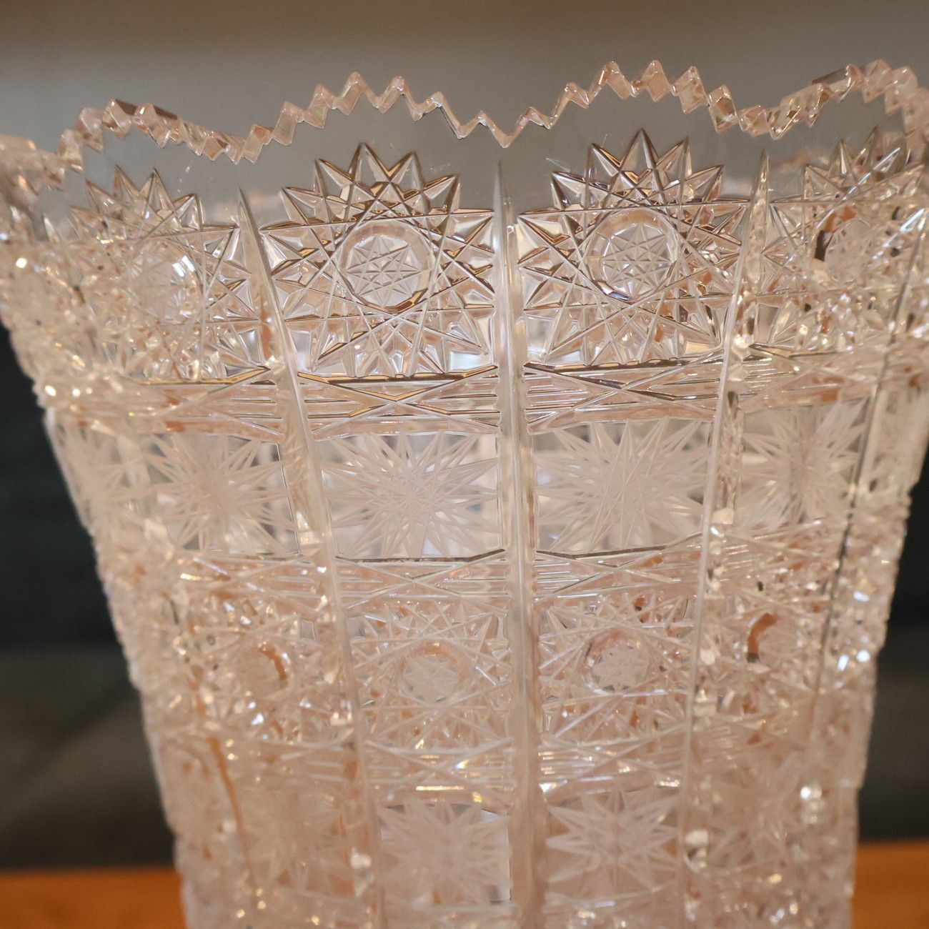 BOHEMIA ボヘミア CRYSTAL クリスタルグラス PK500 フラワーベース 花瓶 ガラス チェコ ガラス工芸品 箱付き エレガント