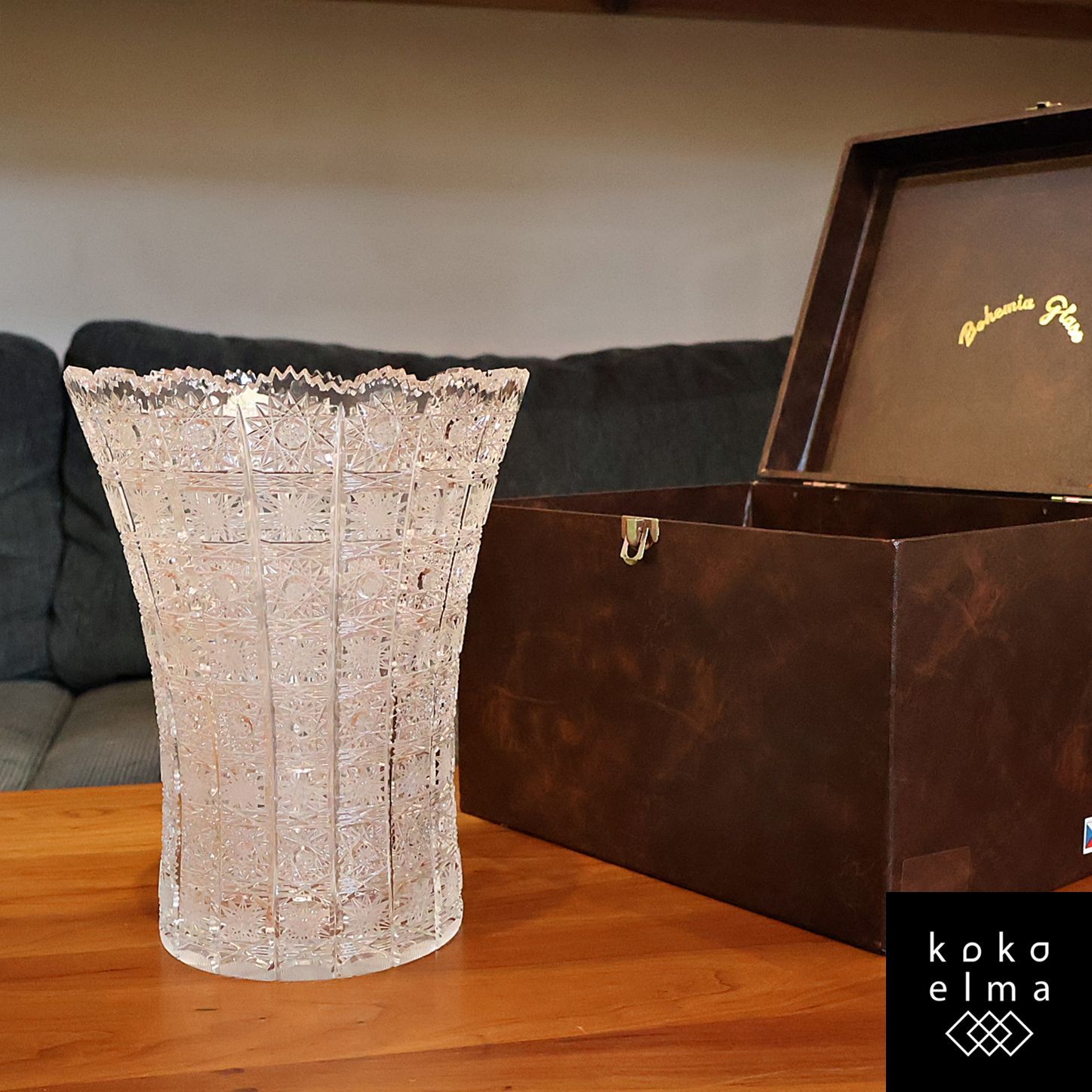 BOHEMIA ボヘミア CRYSTAL クリスタルグラス PK500 フラワーベース 花瓶 ガラス チェコ ガラス工芸品 箱付き エレガント
