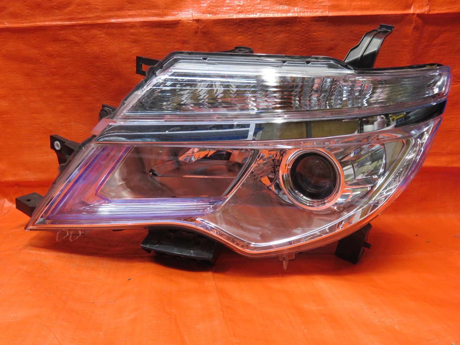 LF258* 点灯OK 日産 セレナ HFC26/後期 ヘッドライト LED ヘッドランプ 