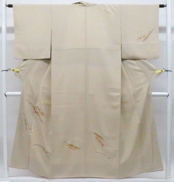 【一輝堂】付下げ 金駒獅子優 金彩 扇子正絹 着物 美品 身丈約152cm 裄丈約62cm 26z05-2454