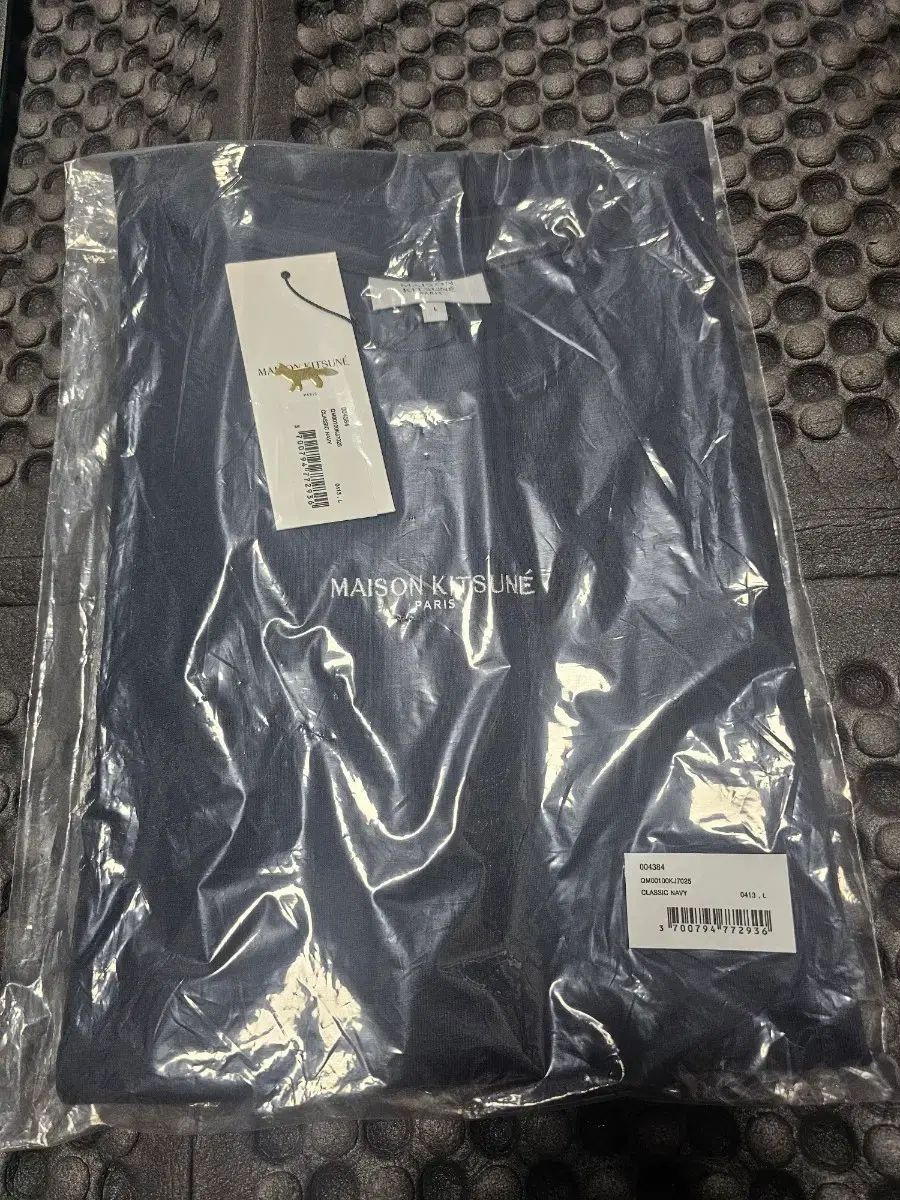 メゾンキツネ ネイビー 半袖 L 6,242円