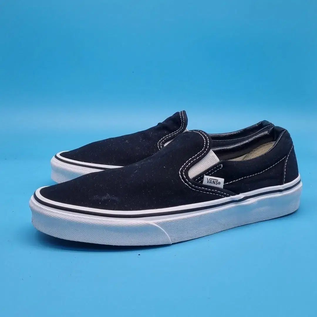 VANS Classic Black Slip-On 255