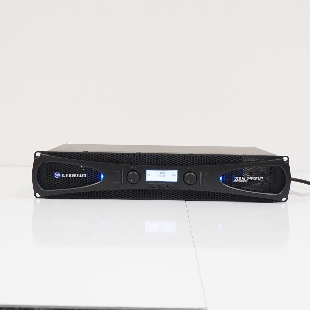 CROWN クラウン　XLS2502　ステレオパワーアンプ　USED美品　PA 高性能　ライブ　イベント　簡易動作確認済 EX0017