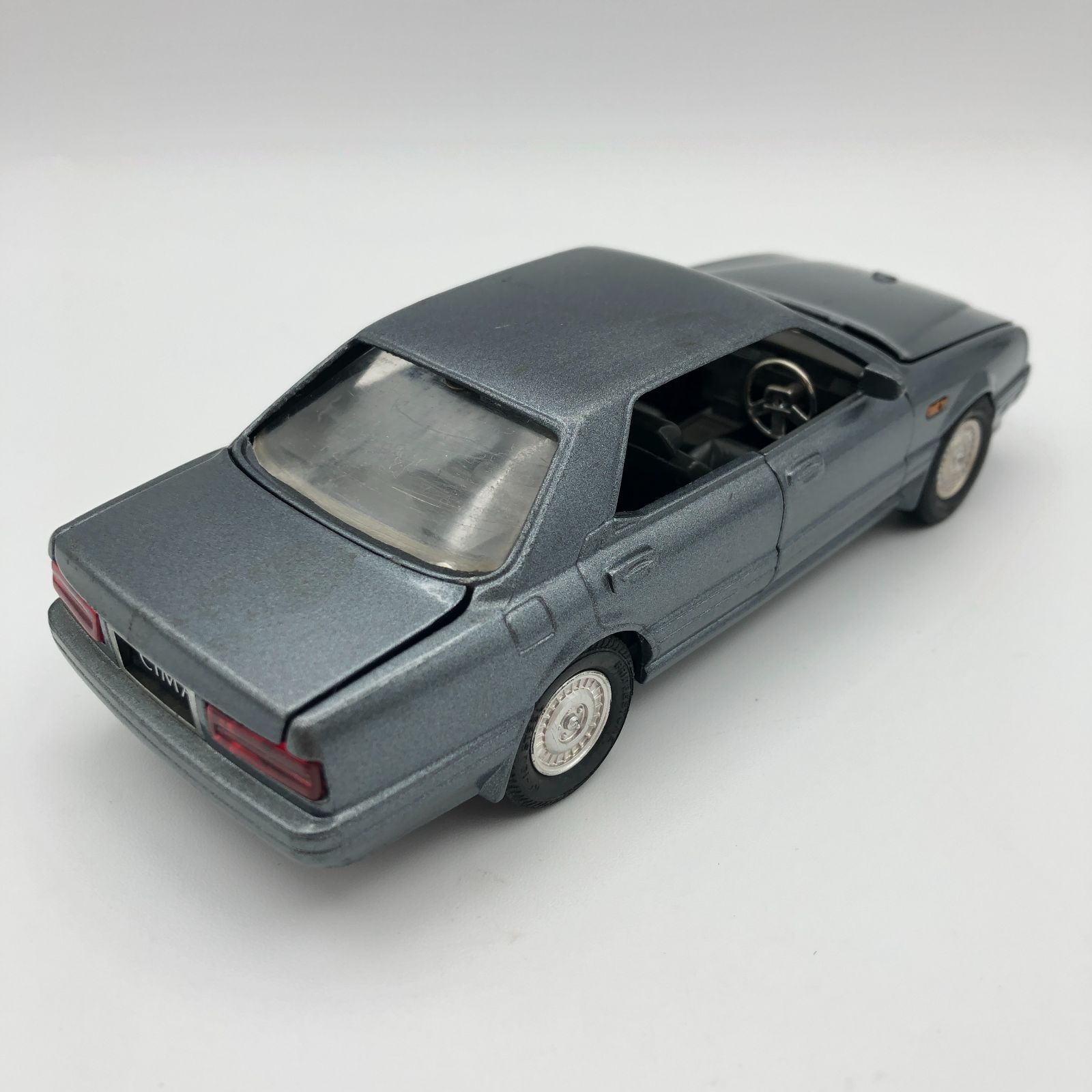 ヨネザワ ダイヤペット 日産 シーマ 1988 モデルカー ミニカー #i00158