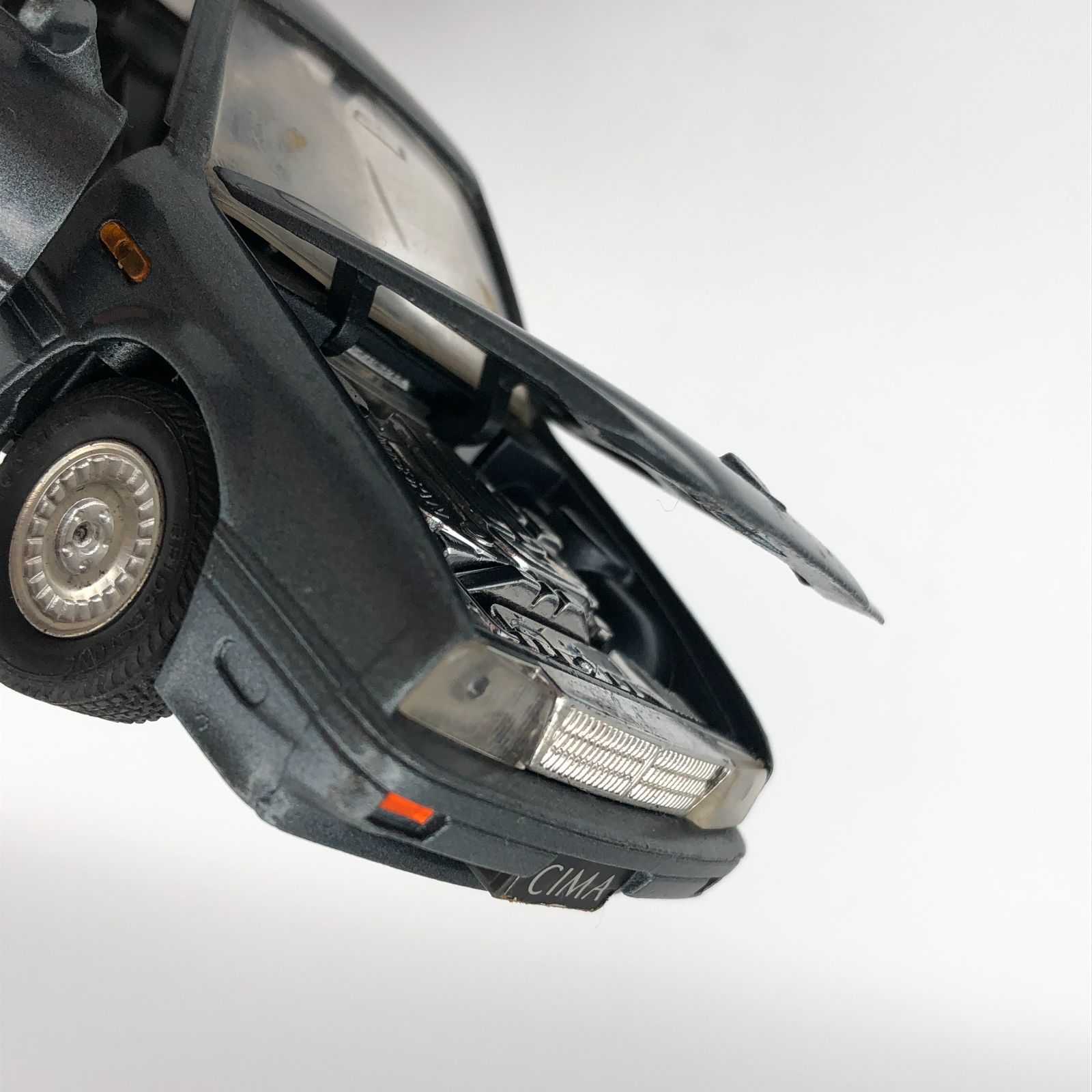 ヨネザワ ダイヤペット 日産 シーマ 1988 モデルカー ミニカー #i00158