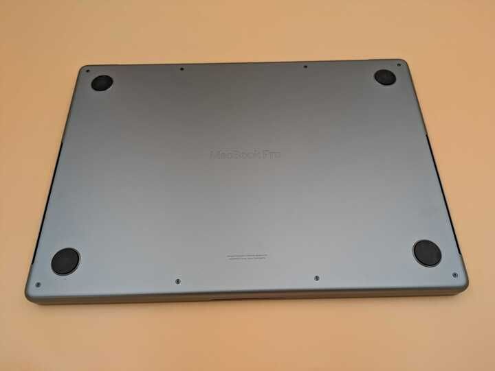 MacBook Pro 14 M2 Pro 16GB 512GB [訳あり/傷あり]