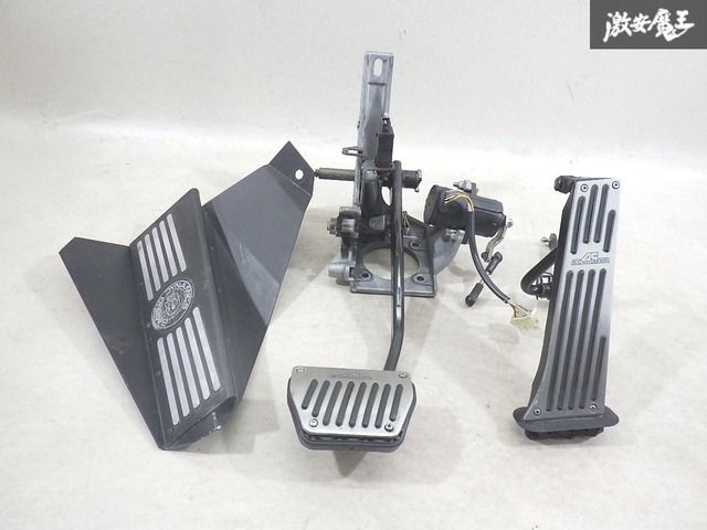 ☆実動外し☆ ダイナミックレーシング ACシュニッツァー CN22 E36/7 Z3 後期 AT アルミ ペダルカバー アクセル ブレーキ フットレスト