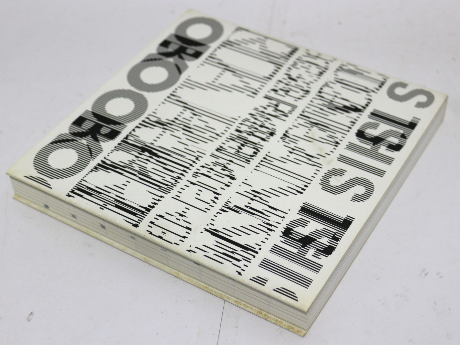 7STARSデザインTHIS IS NOT A GRAPHIC ART BOOK 本 7STARS DESIGN THIS IS NOT A GRAPHIC ART BOOK