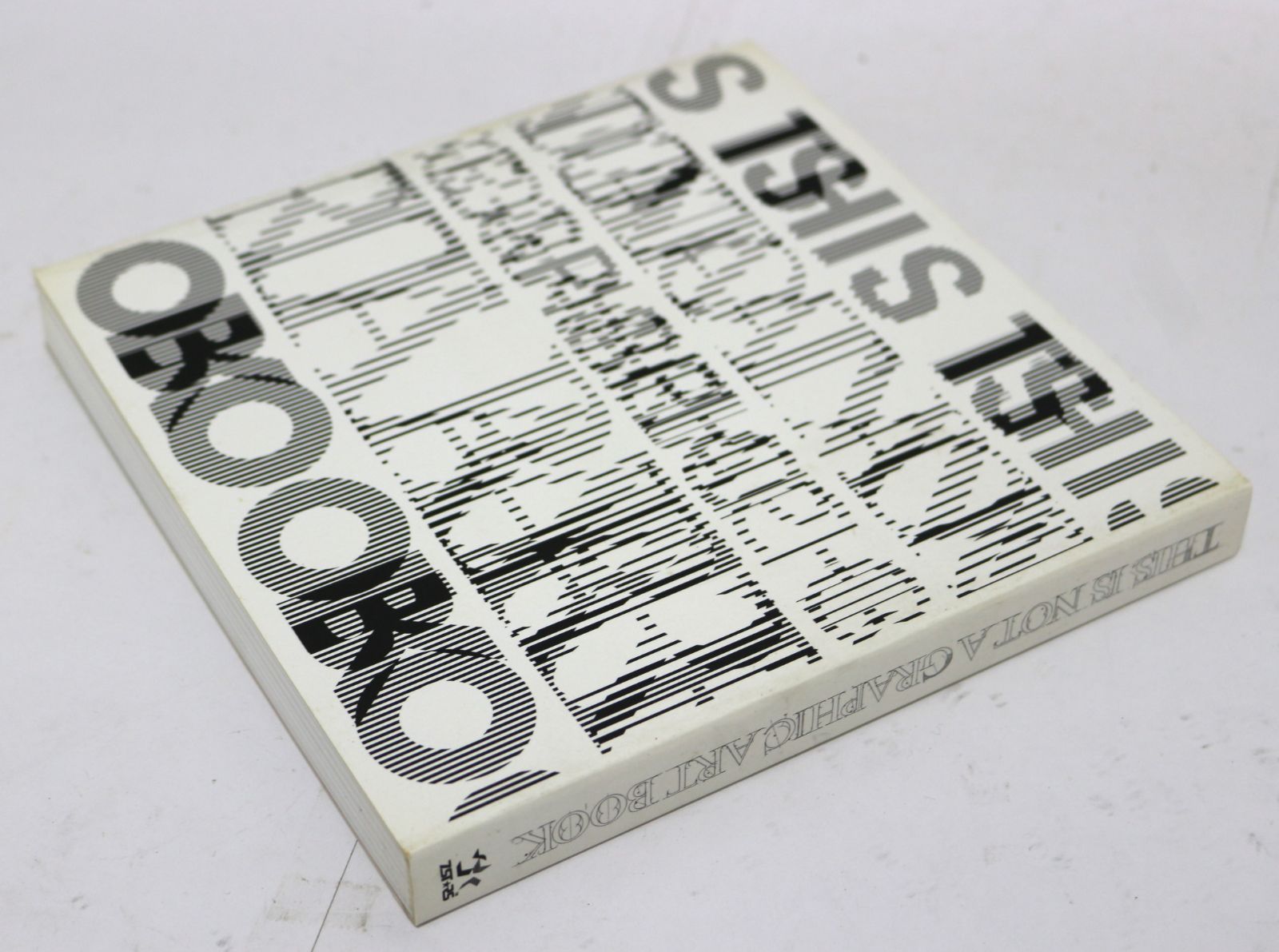 7STARSデザインTHIS IS NOT A GRAPHIC ART BOOK 7STARS DESIGN THIS IS NOT A GRAPHIC ART BOOK