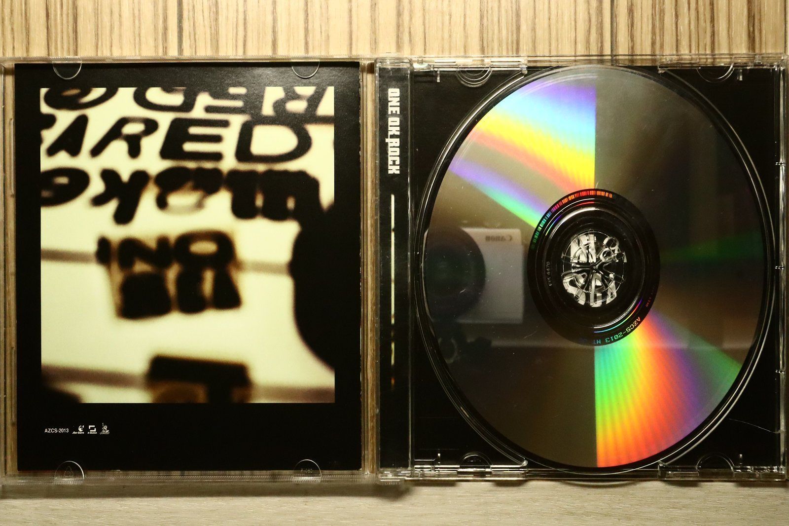 国内盤CD☆ワンオクロック/ONE OK ROCK□ Re:make / NO SCARED - ONE