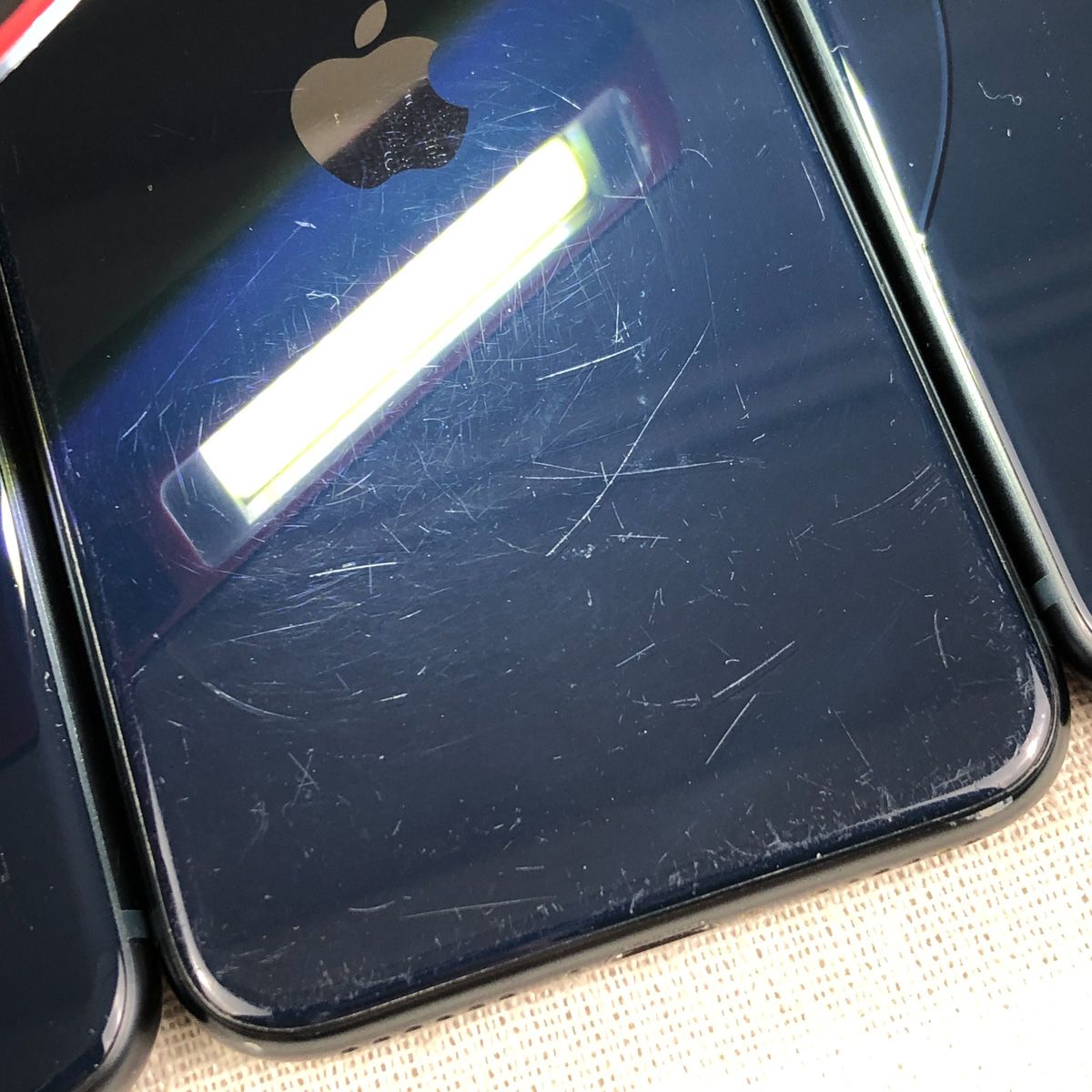 ◇ジャンク品◇【3点セット・SIMロック解除済】Apple iPhone SE (第3