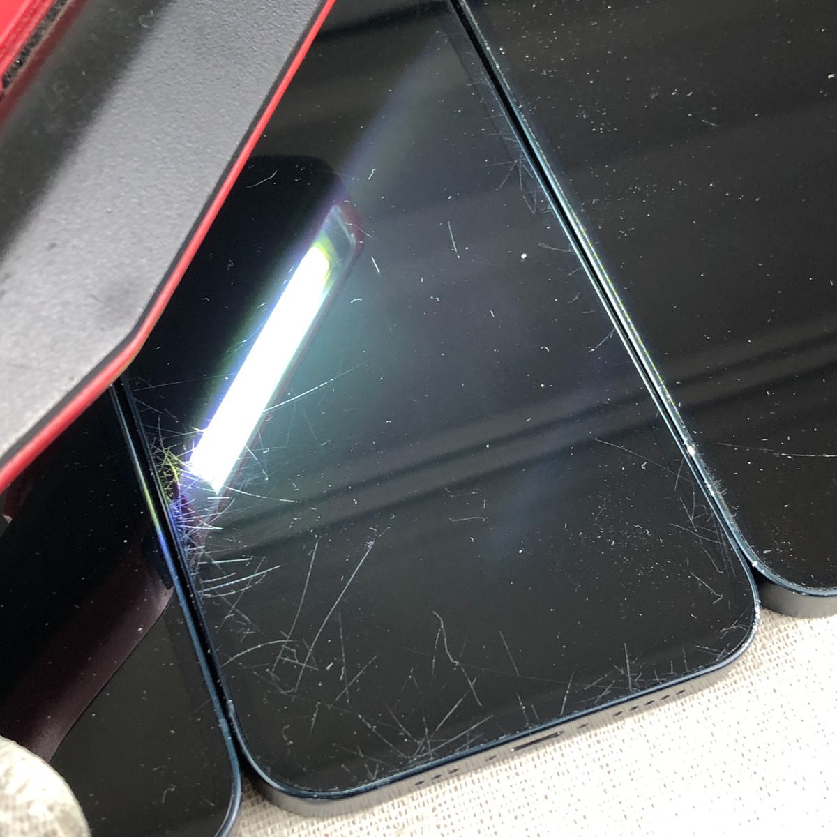 ◇ジャンク品◇【3点セット・SIMロック解除済】Apple iPhone 13（A2631