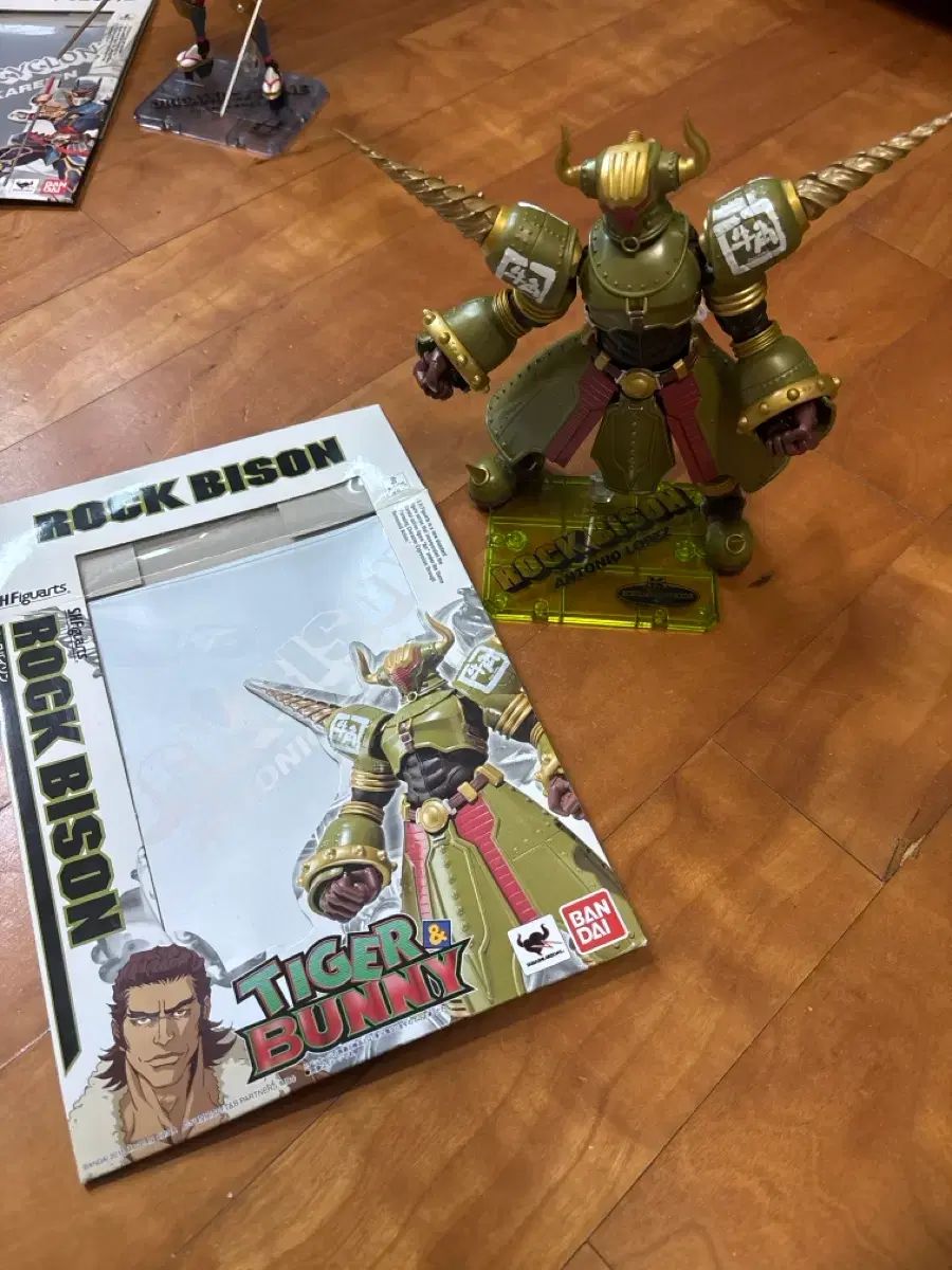 タイガー＆バニー BANDAI SHF タイガー＆バニー ぼっち・ざ・ろっく！ バイソン