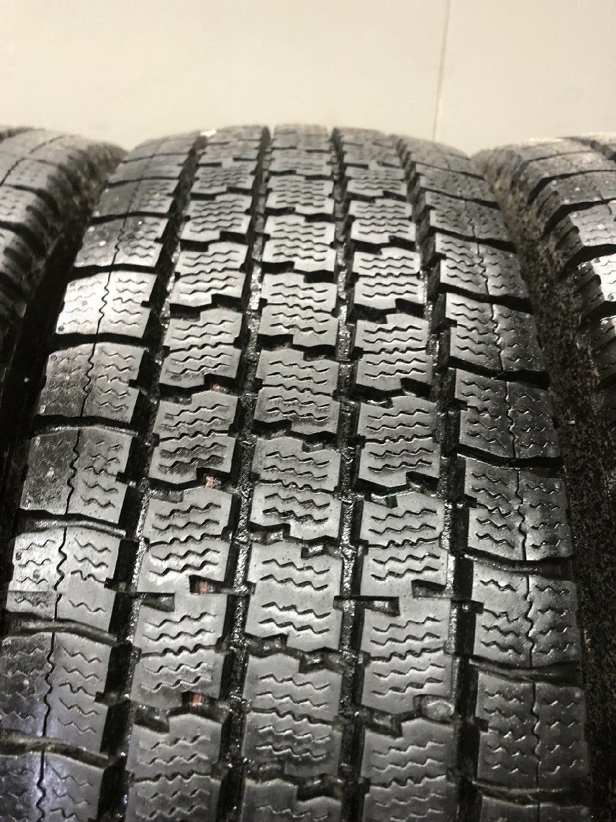 TOYO DELVEX M935 225/70R16 117/115N LT 16インチ ライトトラック用