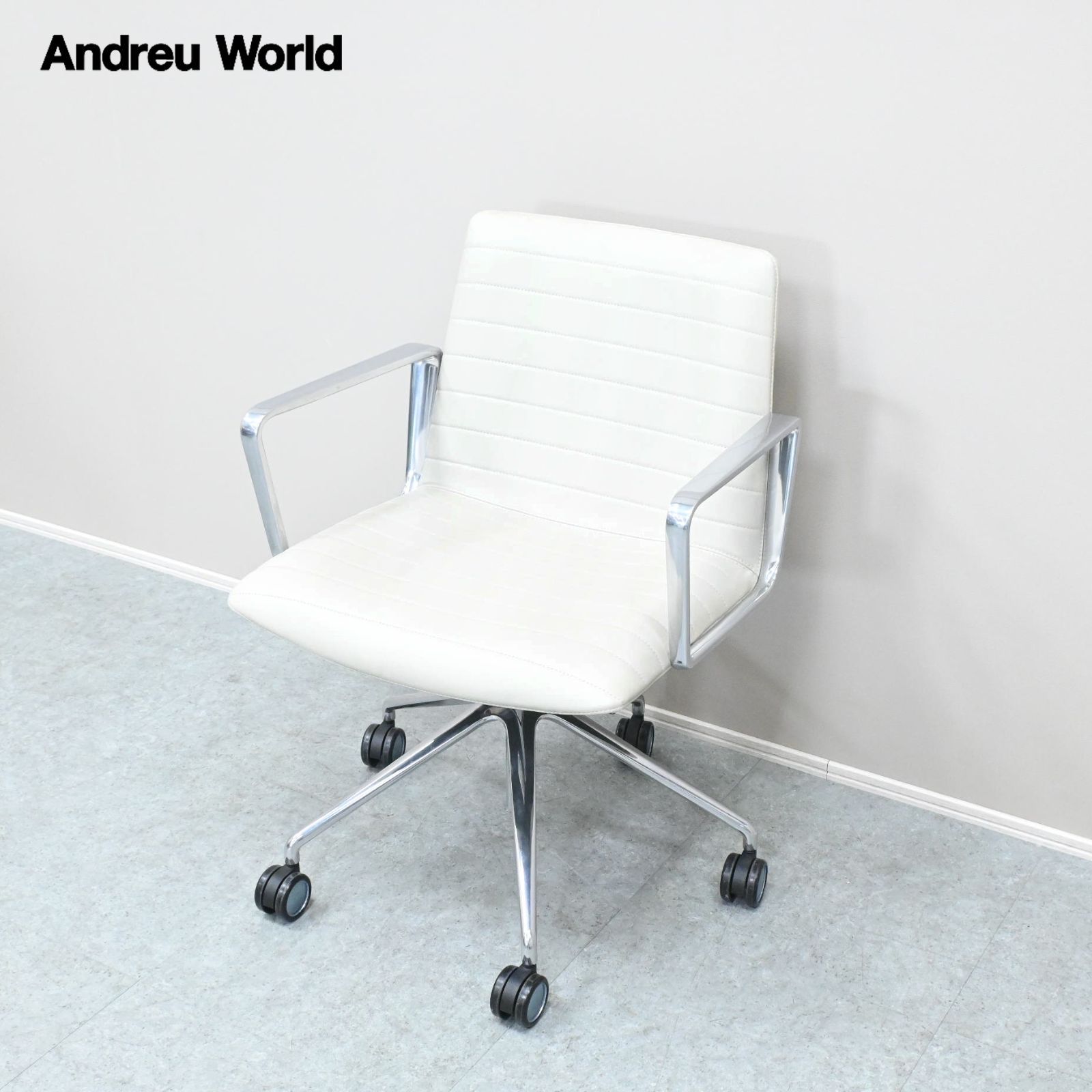 ☆展示極美品☆Andreu World アンドリューワールド ローバックアーム 