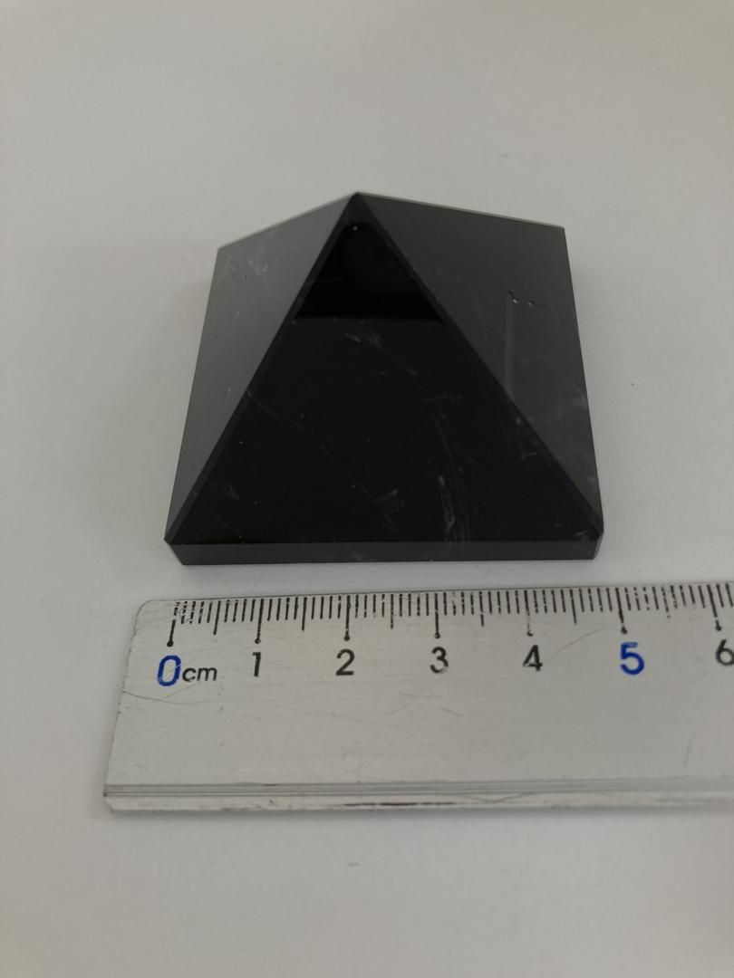 【E34365】モリオン 黒水晶 ピラミッド Morion 天然石 磨き