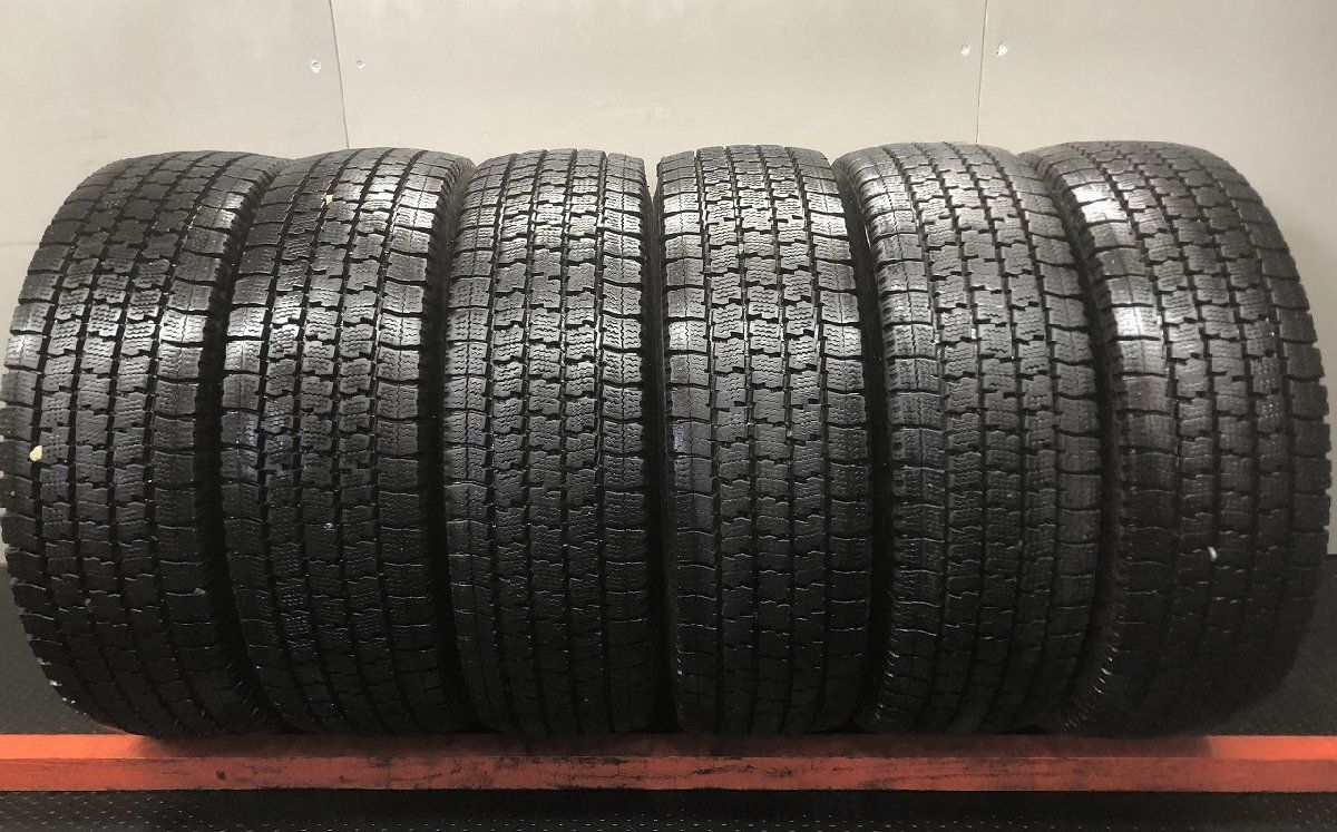 TOYO DELVEX M935 225/70R16 117/115N LT 16インチ ライトトラック用 スタッドレス 6本 25年製 バリ溝 キャンター等　(STT243)
