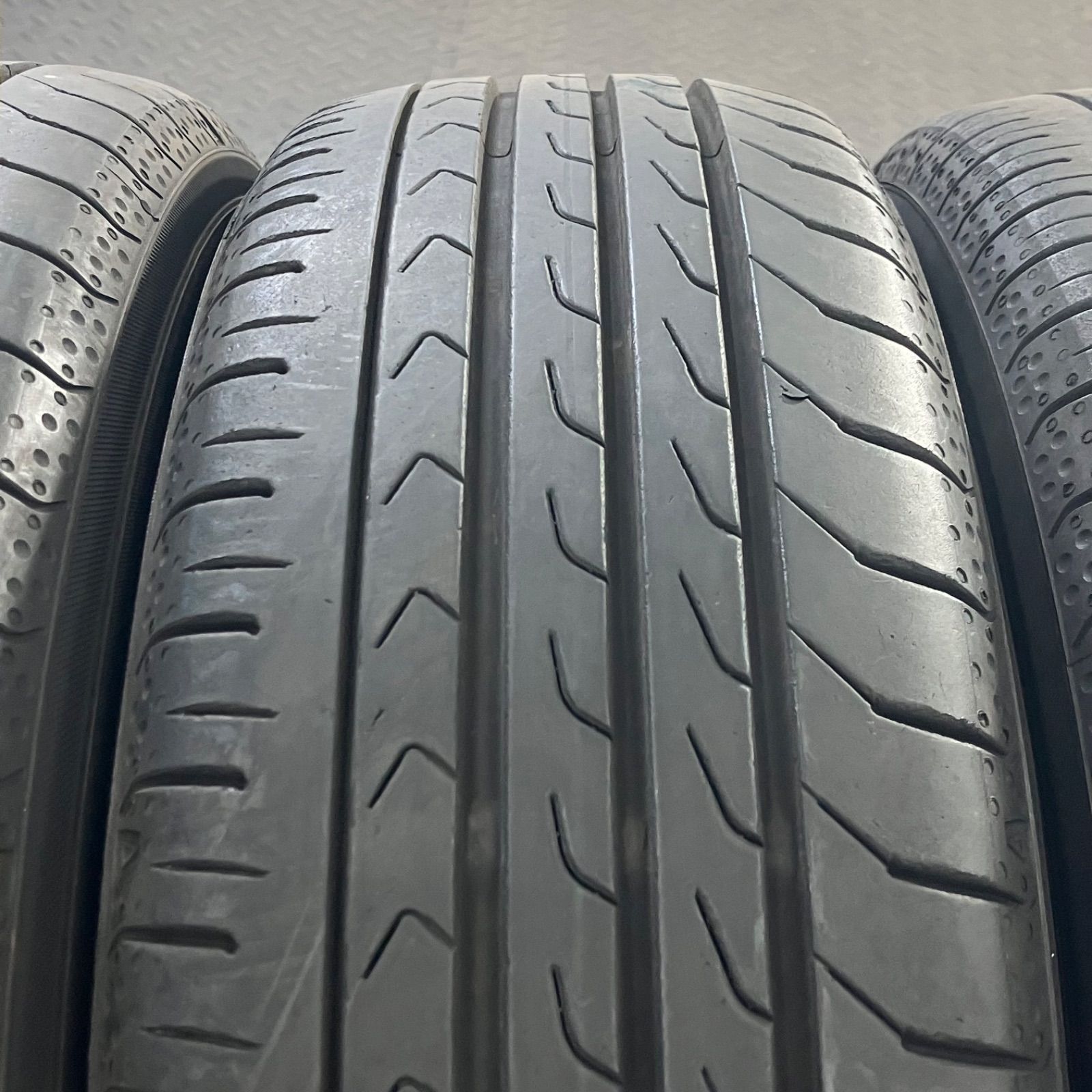 23/24年製 155/65R14 ヨコハマ ブルーアースRV3 スズキ アルト ワゴンR