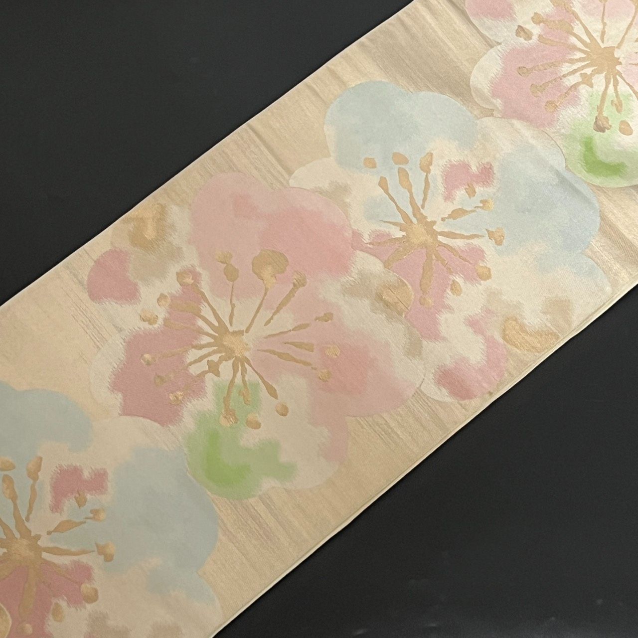 K045 袋帯 六通 桜 ぼかし 練色 金糸 フォーマル 和装 和服 着物