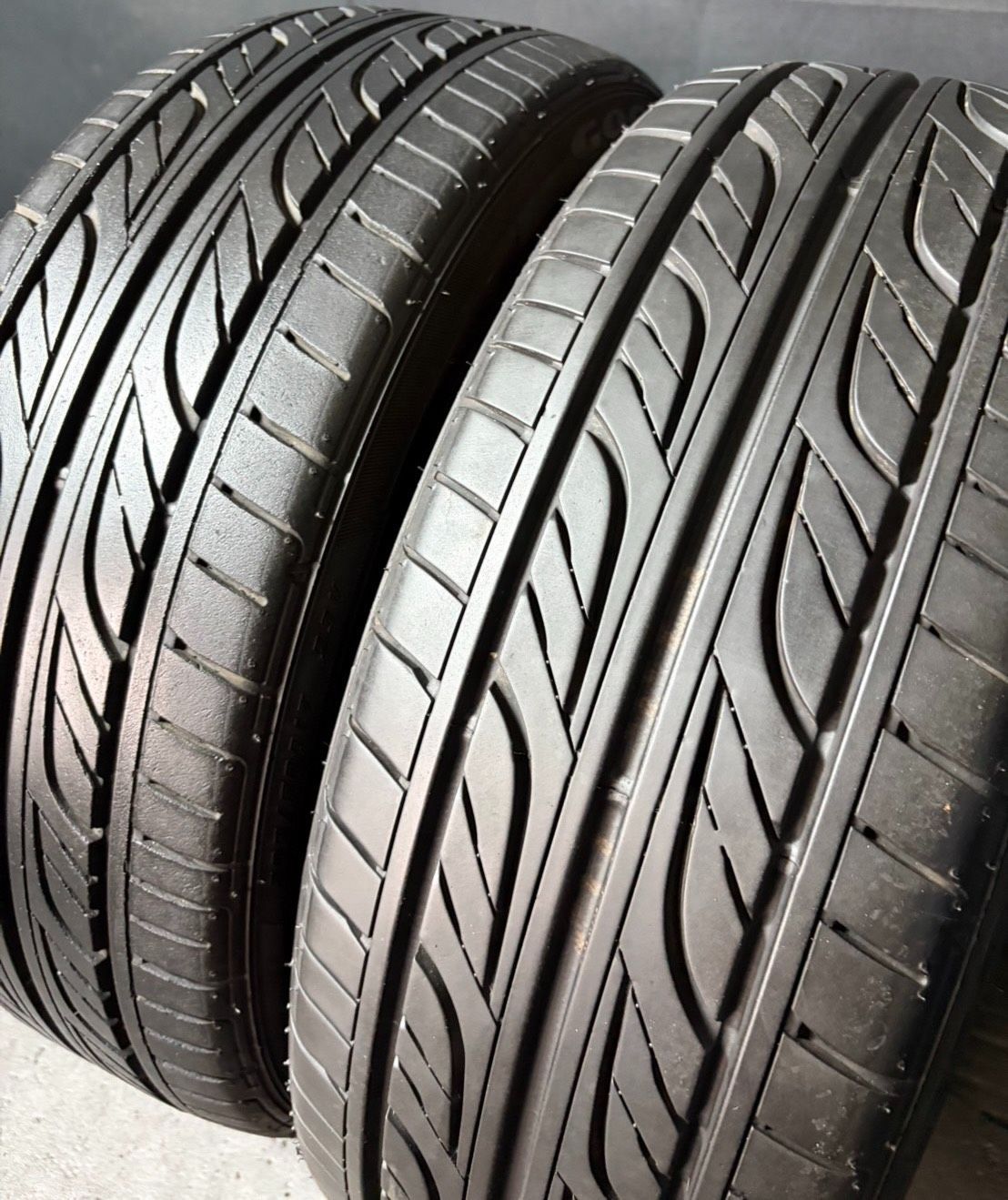 215/40/18 2本 美品 GOODYEAR EAGLE LS2000 13年14年製グッドイヤ EAGLE LS2000 HybridⅡ 215/40R18 4本A543