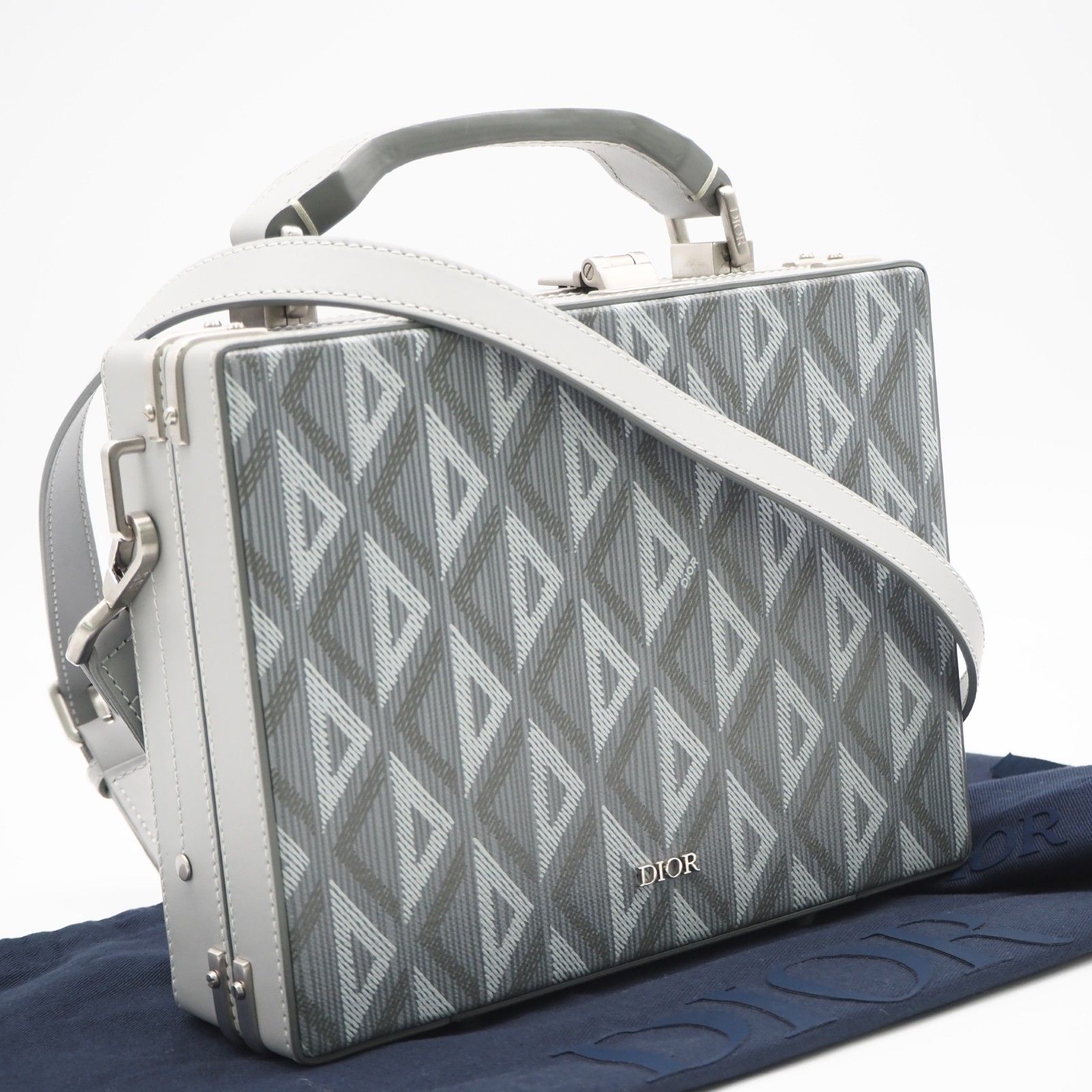 ☆3日以内返品可☆ 美品 Dior ディオール レザー CDダイヤモンド