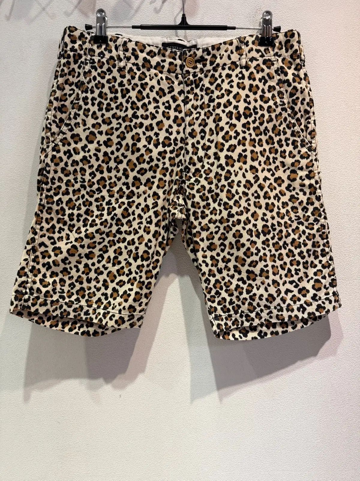 SHIPS Leopard Short (30 日本製)