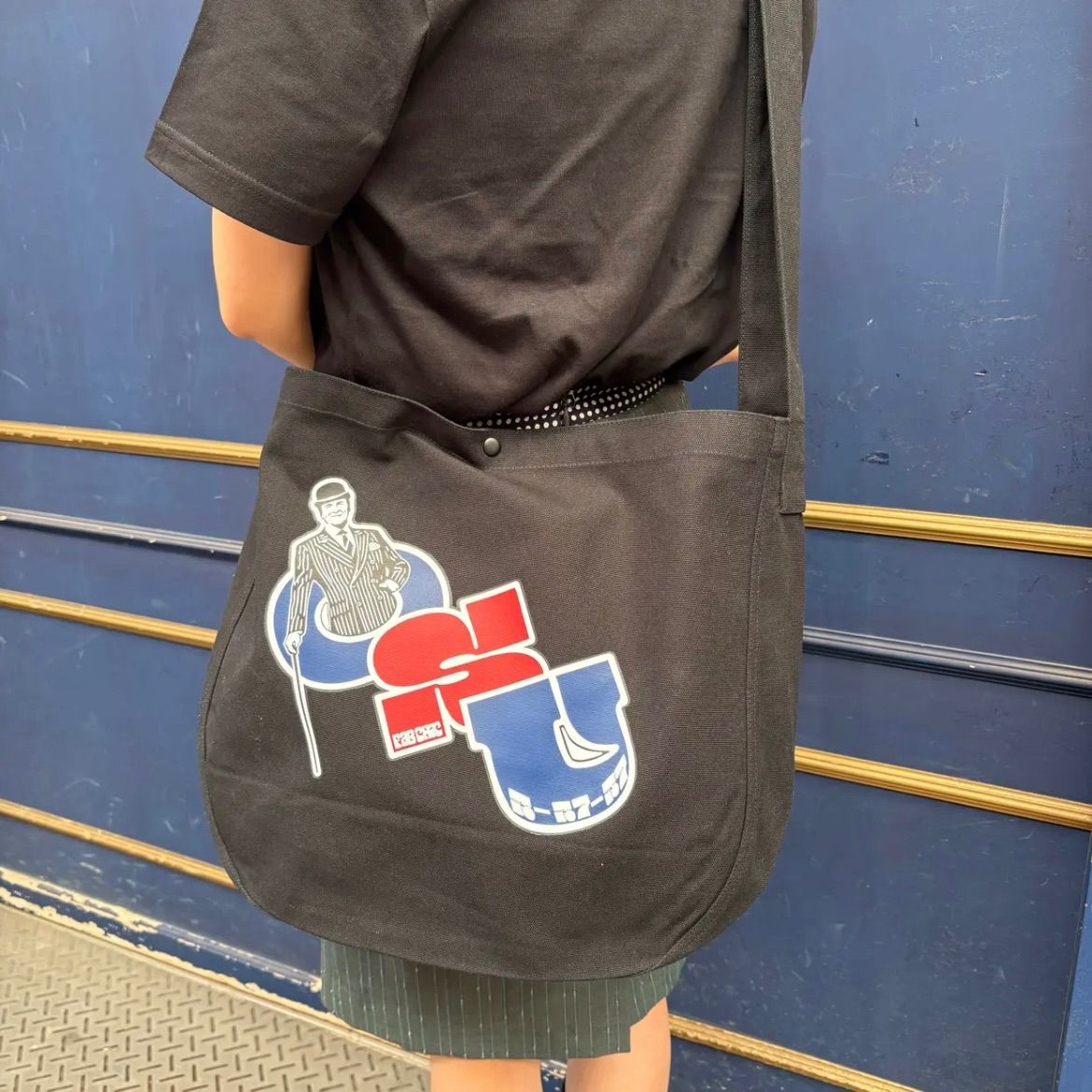 OSU dandy” News paper bag Black モッズ レトロ サコッシュ